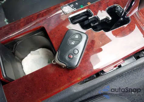 2007 Lexus Is from USA, damaged, VIN JTHBK262572025304